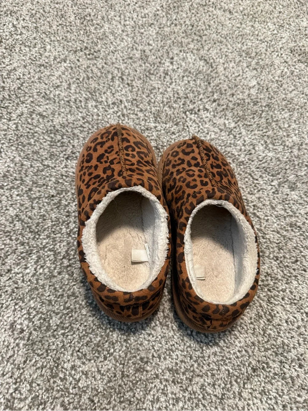 Girl’s Slip-On Shoes
